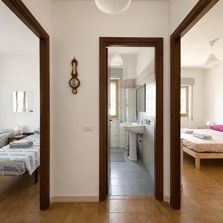 Salsedine Sea View Apartman *